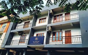 Tulip Homes By The Oaks Inn